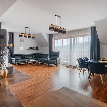 Sywarne, Sun & Snow * Косцелиско